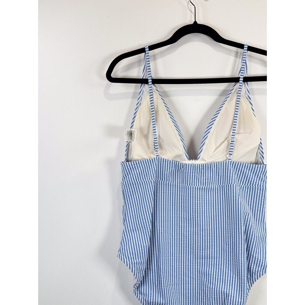 J Crew Womens Swimsuit Blue Seersucker Plunge V Neck Flattering One Piece Size 8 - Picture 8 of 9